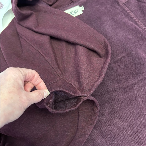 UGG Charlynne Poncho Drawstring Funnel Neck Pouch Pocket Burgundy Maroon sz XS/S - Picture 11 of 14